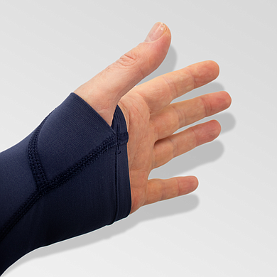 Precision Essential Baselayer Long Sleeve Shirt Junior